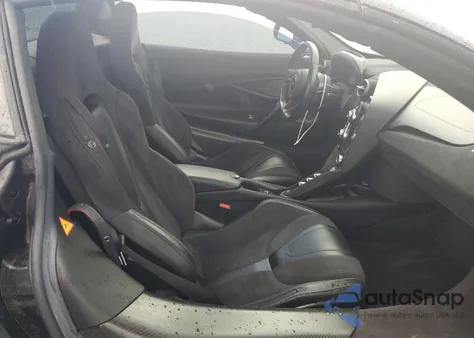 2019 Mclaren Automotive 720S z USA, uszkodzony, nr VIN SBM14FCA4KW003734